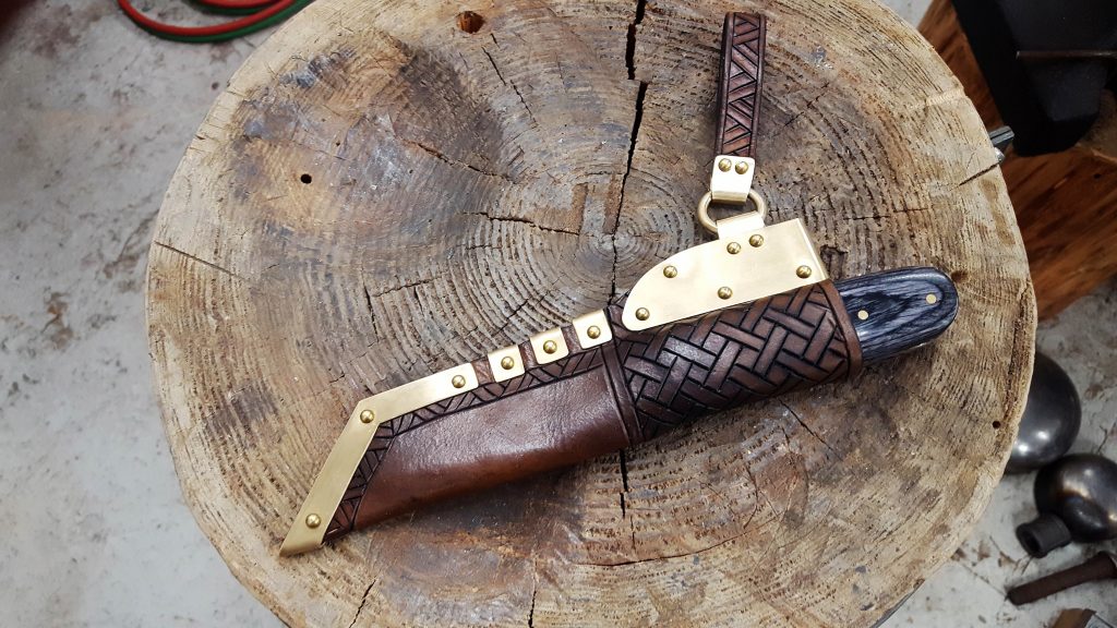 Sheath (1 of 1)