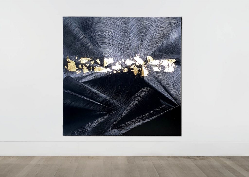 oil, gold leaf 150x150cm