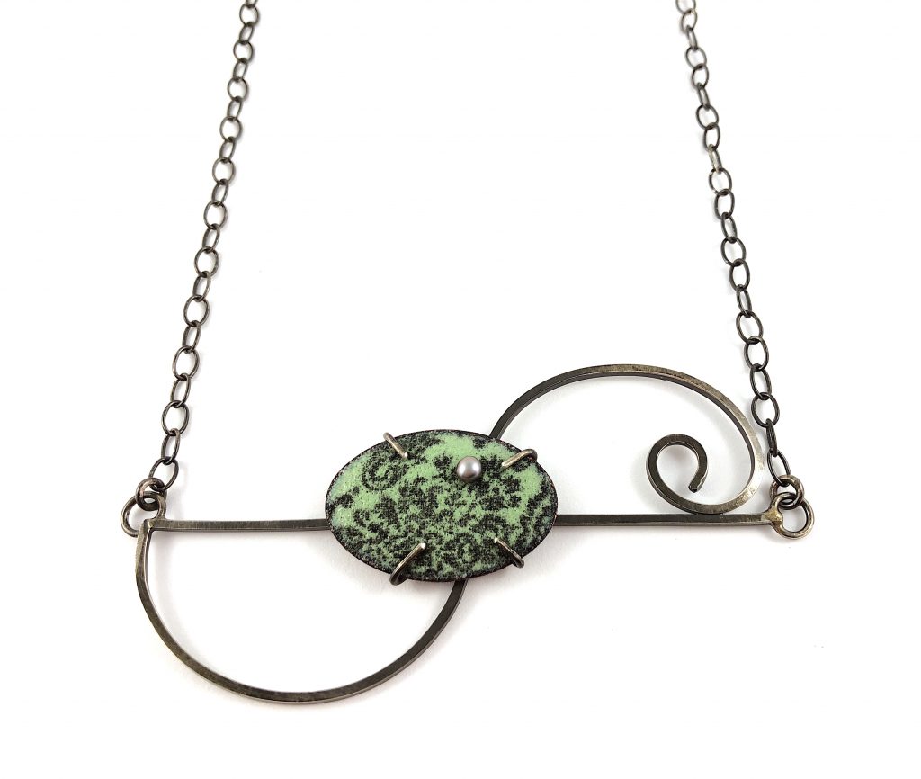 enamel green necklace swirl 2
