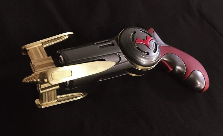 Batwoman Gun